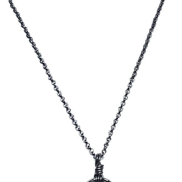 Christopher & Banks Silver Tone Chain Necklace W/Threaded Leaf Pendant (5605) - Picture 4 of 5